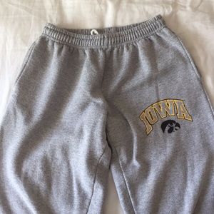 Iowa sweatpants